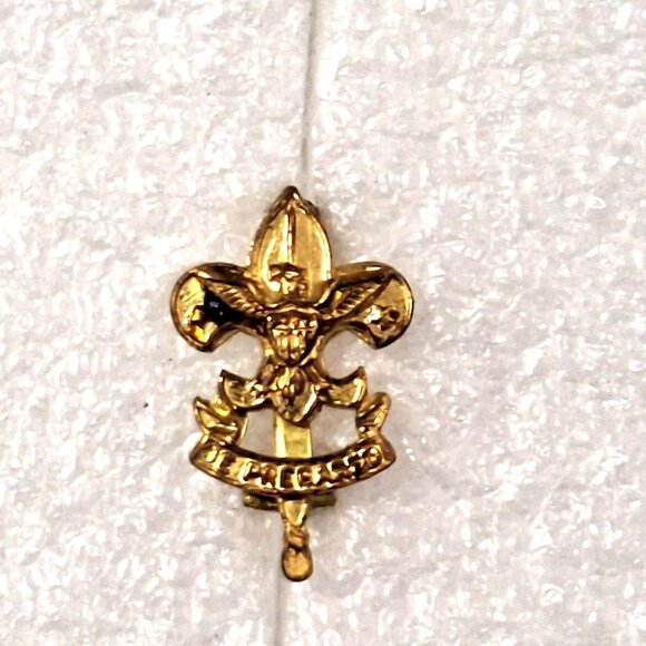 Vintage Boy Scouts Of America Parent Pin Lot of 3 - Picture 3 of 6